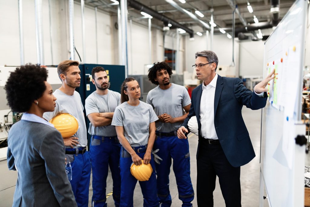 manufacturing team